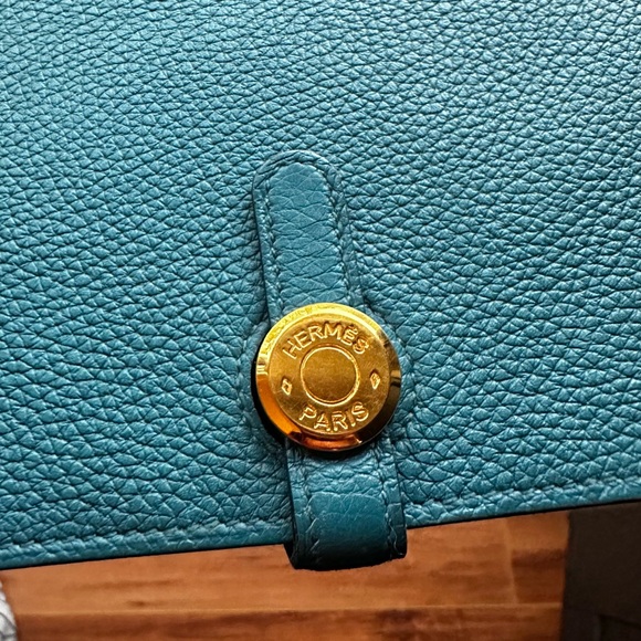 Hermes Dugon Blue Wallet with Box - Picture 6 of 16